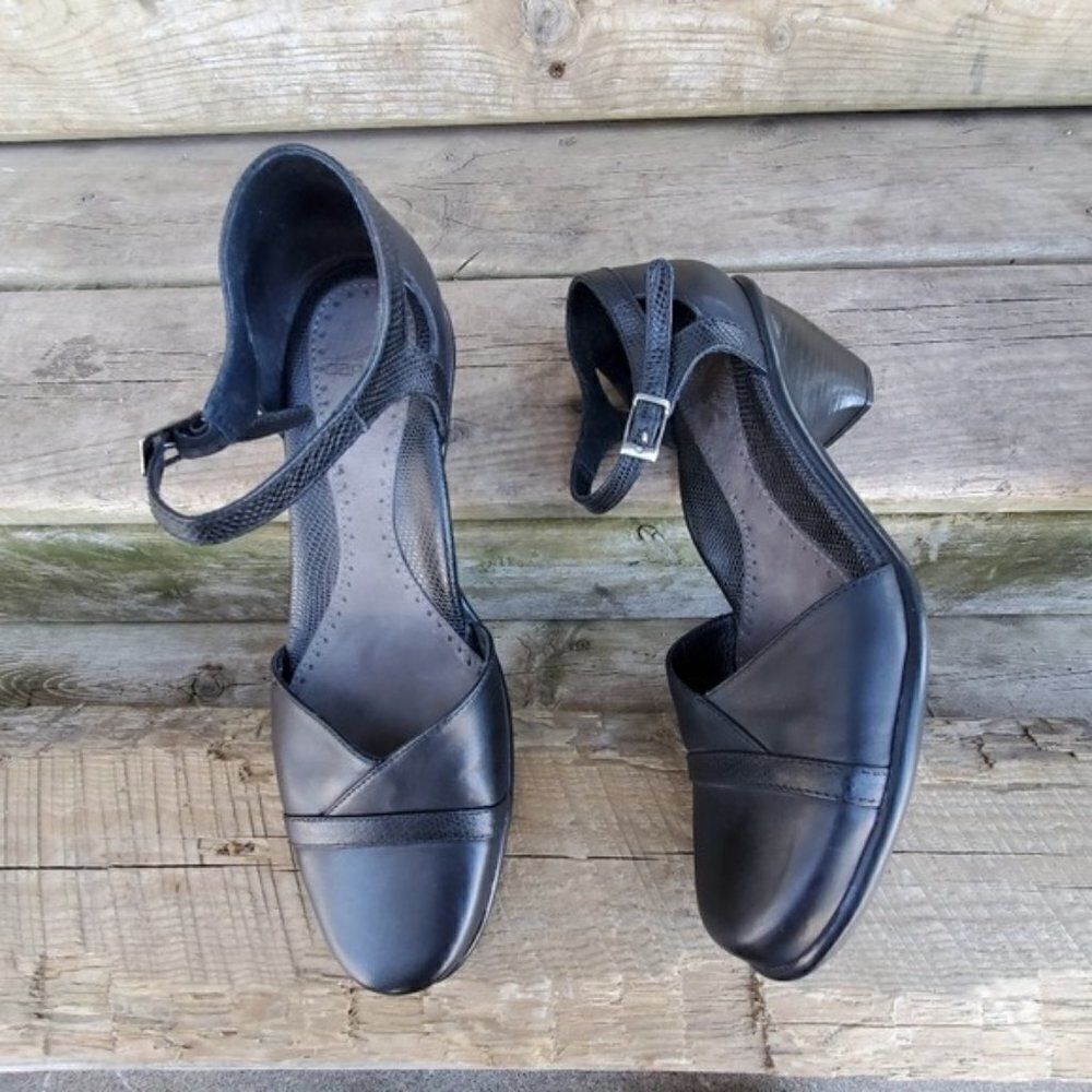 Dansko Roxy Black Leather Buckle Strap Heeled Mary Jane Comfort Clogs‎ 38